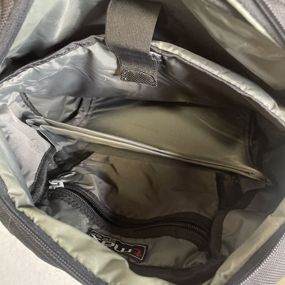 Taylormade Backpack - image 7